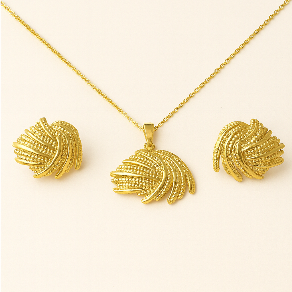 Eterna Shine Pendant & Earrings