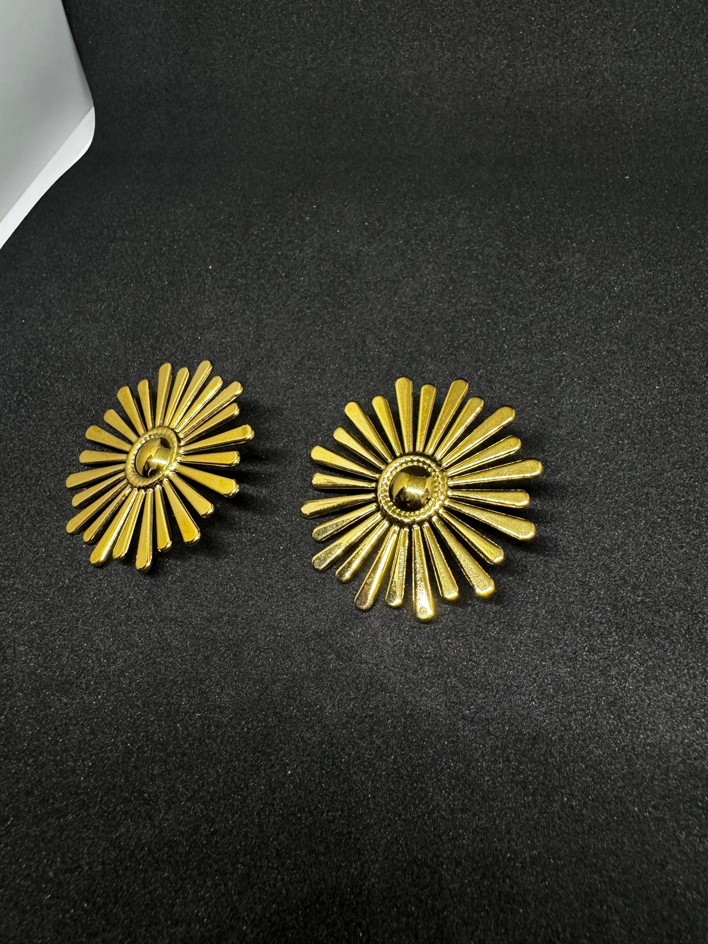 Golden Sunburst earrings