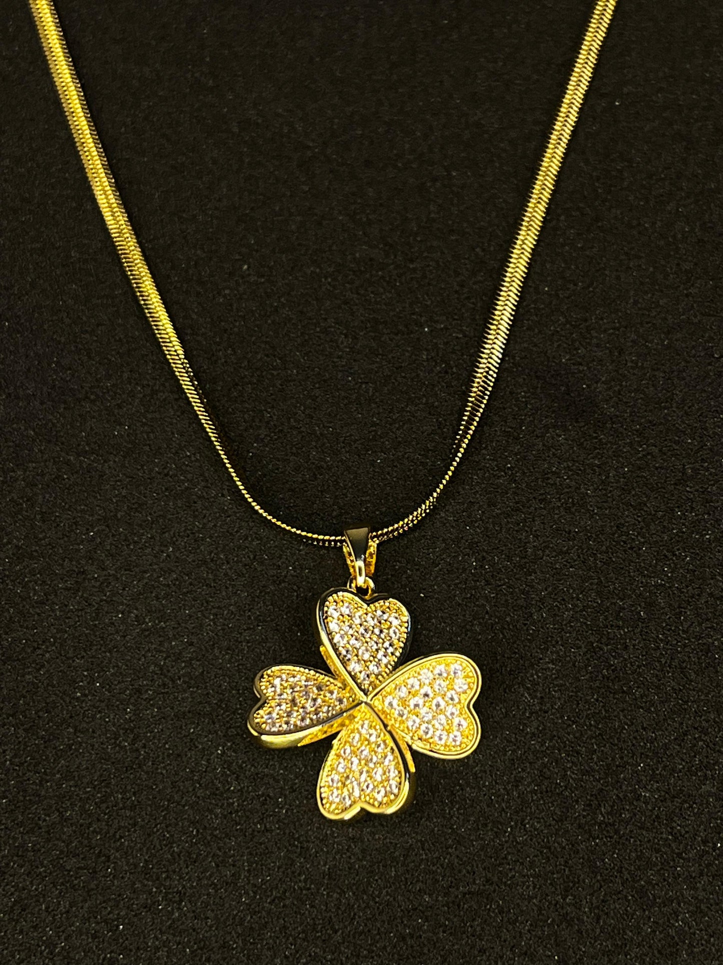Petal Twist Charm