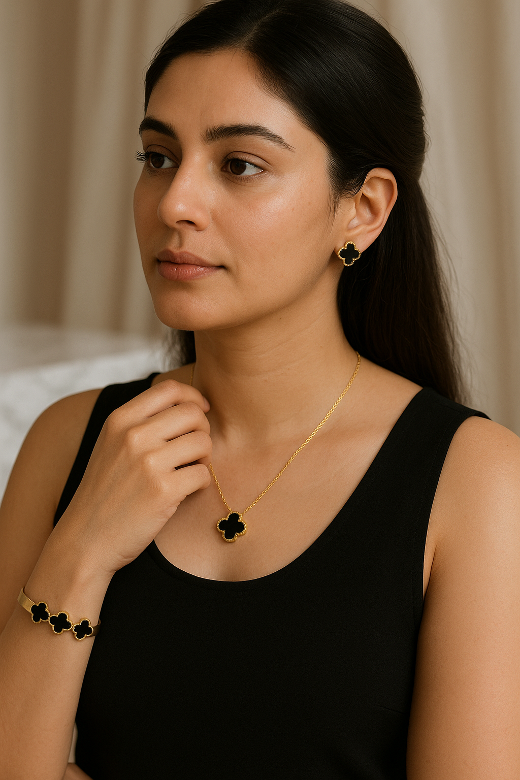 Pendant & Earrings