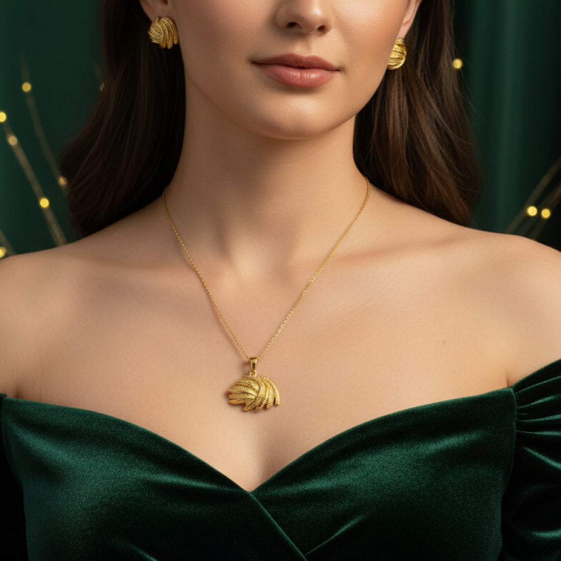 Eterna Shine Pendant & Earrings