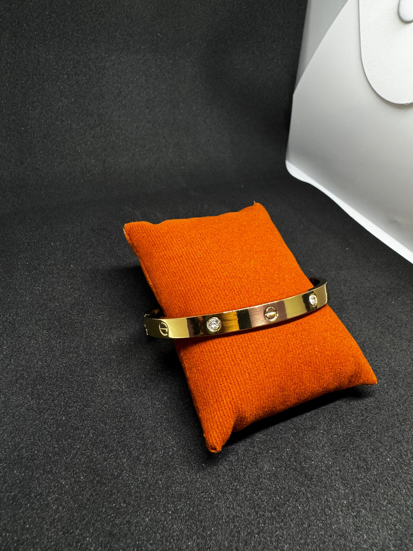 Edge Gold Cuff Bracelet