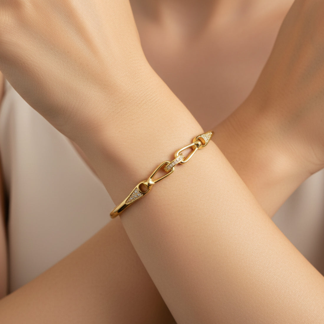Gold link bracelet