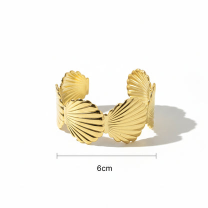 Gold Shell bracelet