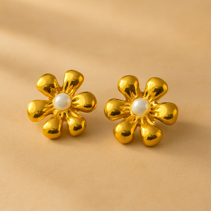 Bloom Pearl Earrings