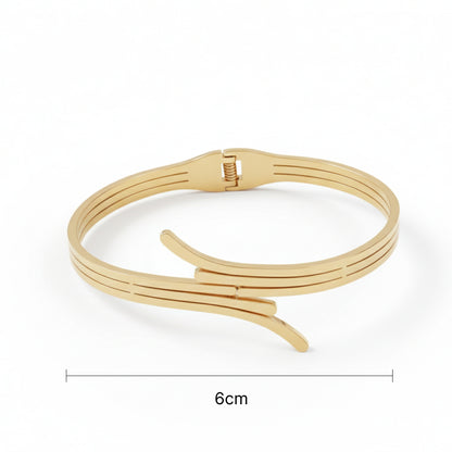 Golden wave bracelet