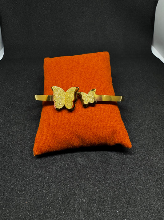 Butterfly Glow Bracelet