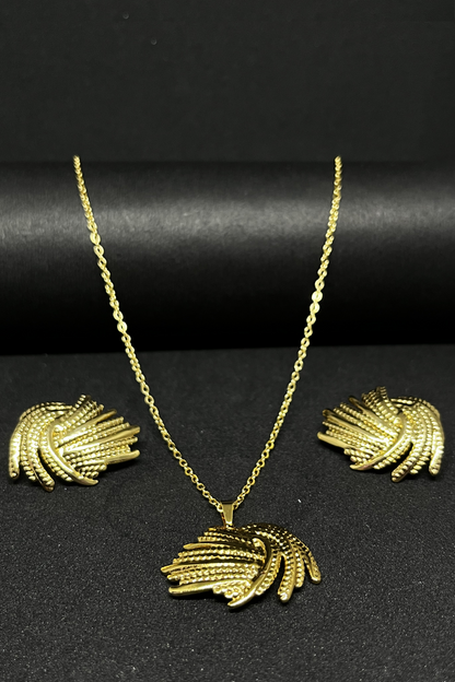 Eterna Shine Pendant & Earrings
