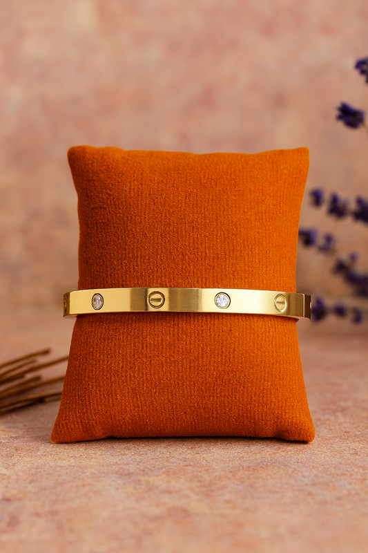 Edge Gold Cuff Bracelet