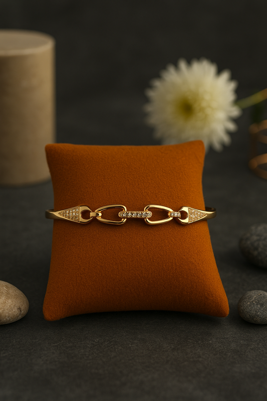 Gold link bracelet