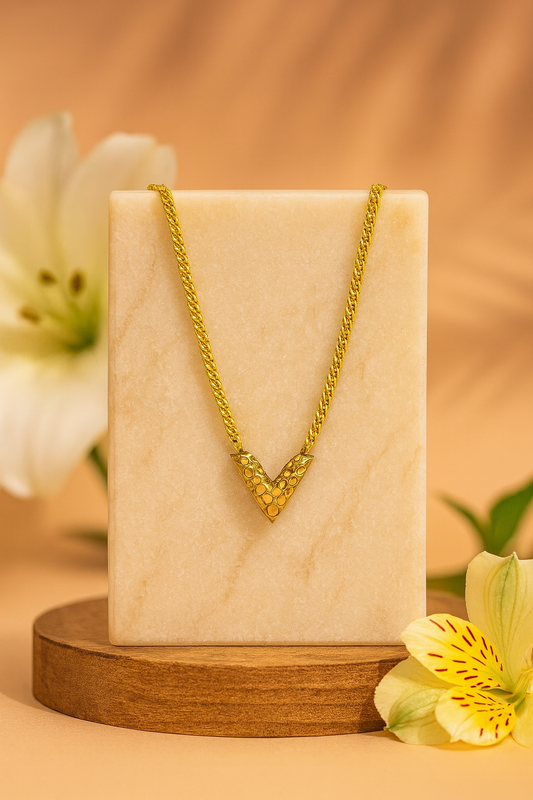 Gold V necklace